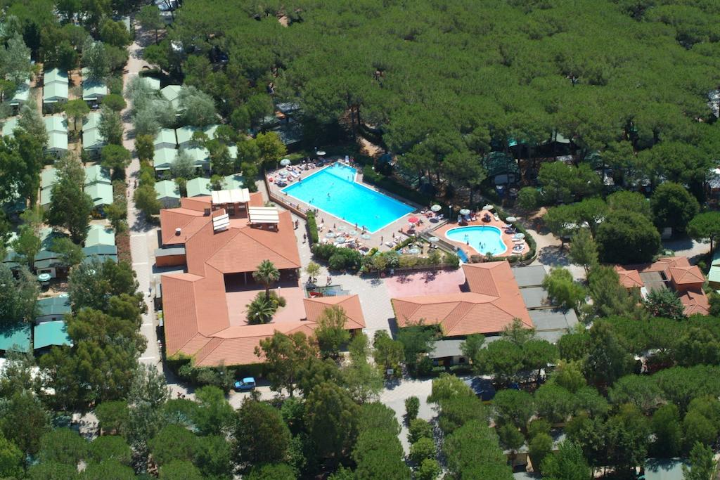 Camping Free Beach Marina Di Bibbona Eksteriør billede