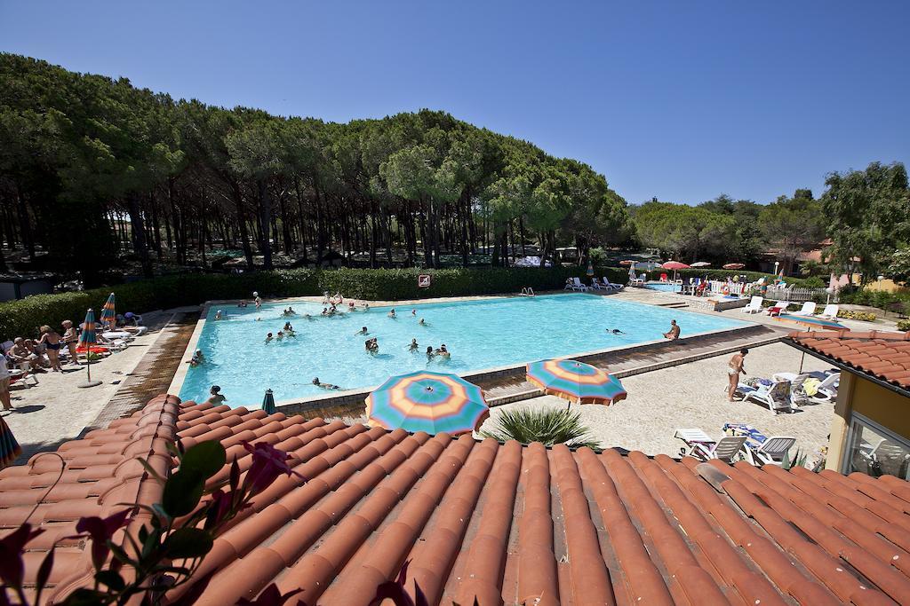 Camping Free Beach Marina Di Bibbona Eksteriør billede